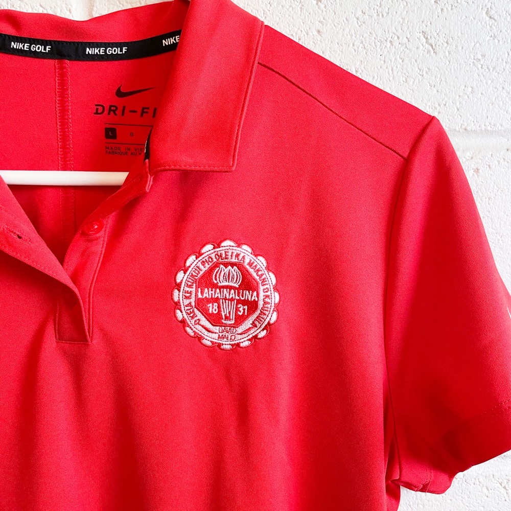 Nike Golf Shirt - Picture 2 of 5